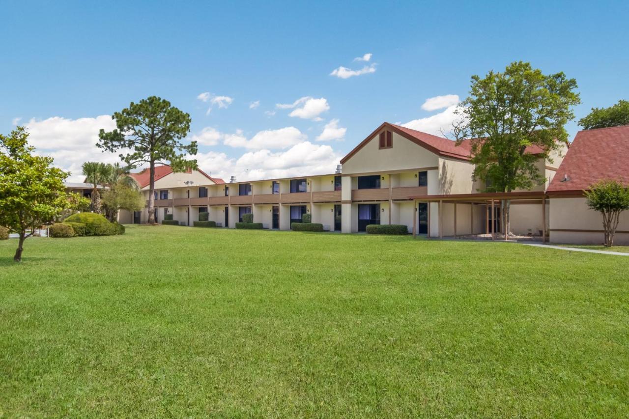Red Roof Inn & Suites Brunswick I-95 Luaran gambar
