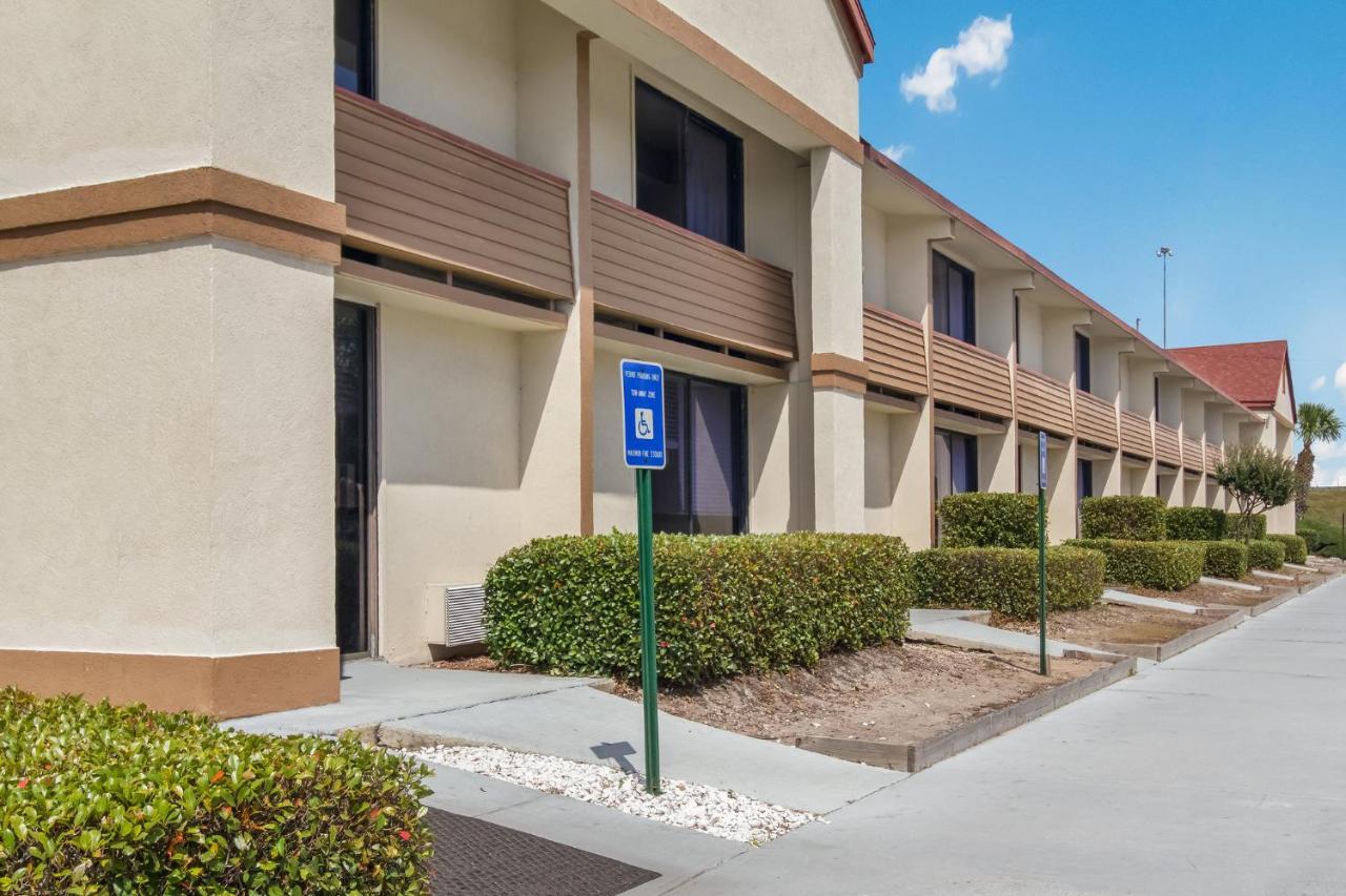 Red Roof Inn & Suites Brunswick I-95 Luaran gambar