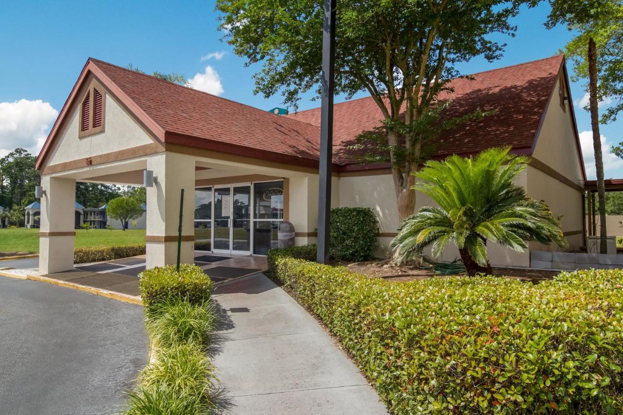 Red Roof Inn & Suites Brunswick I-95 Luaran gambar